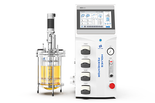 为实验室专业用户开发的一款旗舰级发酵罐系统，使用SIMATIC-1200高端处理器，进口Watson-Marlow蠕动泵及主要部件等。